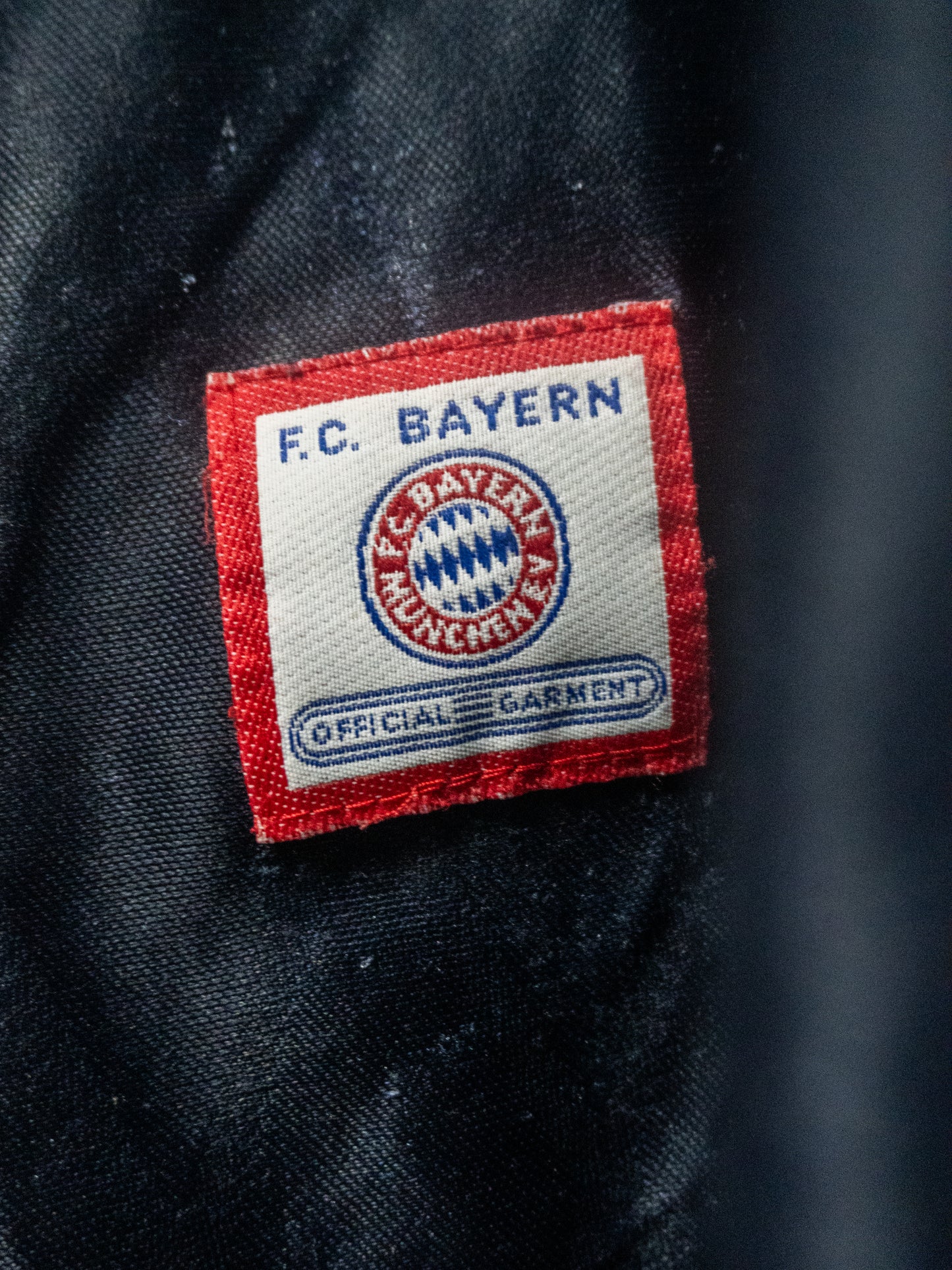 Bayern München Home Trikot 1997-99 #9 Elber (S)