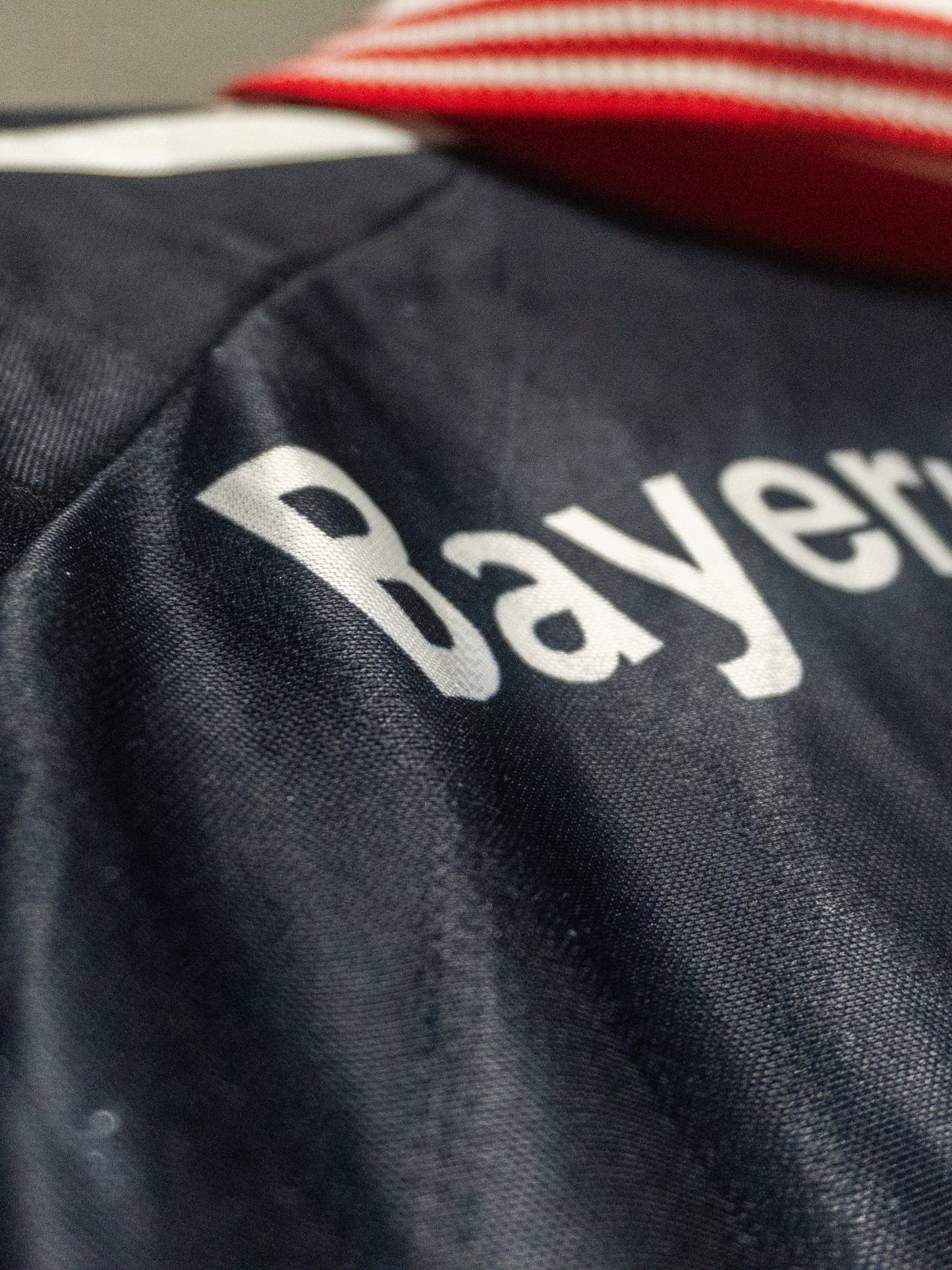 Bayern München Home Trikot 1997-99 #9 Elber (S)