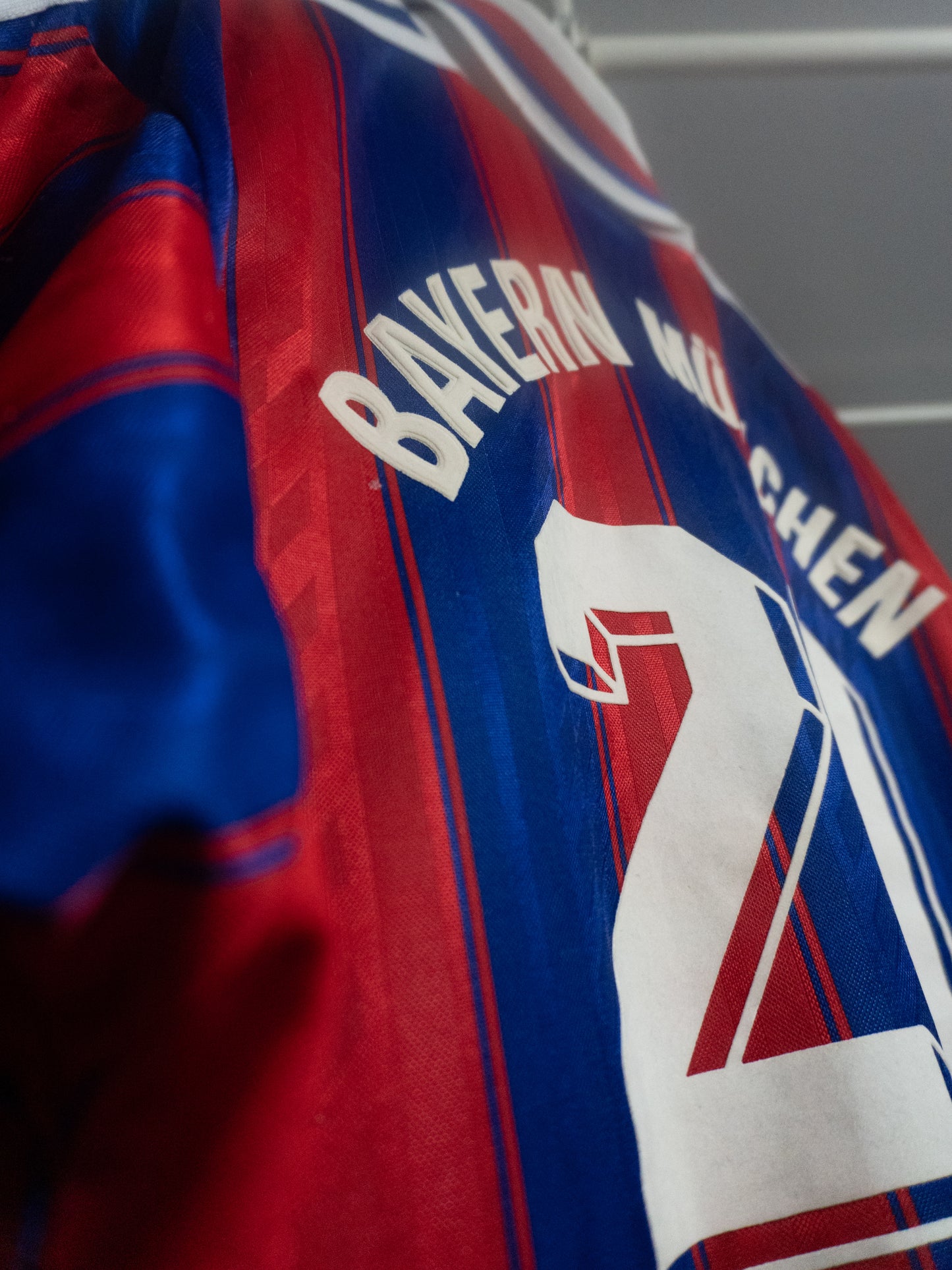 Bayern München Home Trikot 1995-97 #20 Herzog (M)