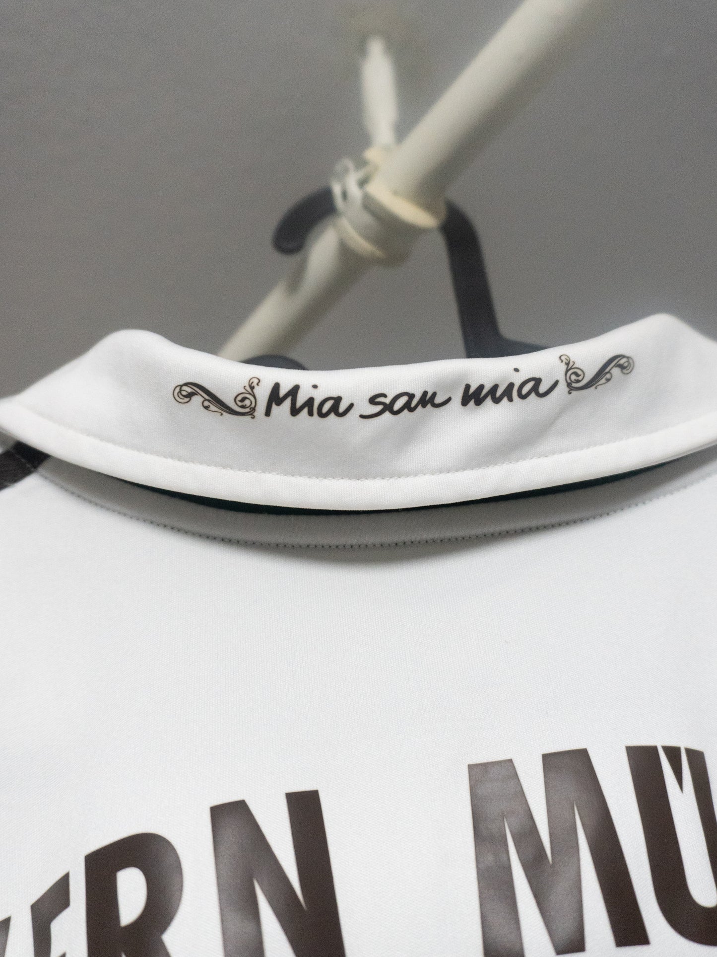 Bayern München Oktoberfest Trikot 2013/14 (2XL)