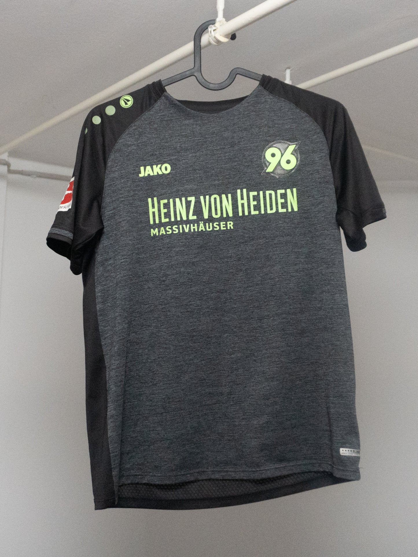 Hannover 96 Away Trikot 2018/19 #24 Füllkrug (164)