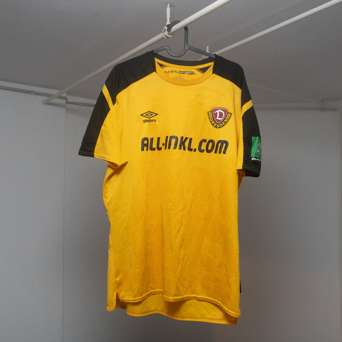 Dynamo Dresden Home Trikot 21/22 (XL)